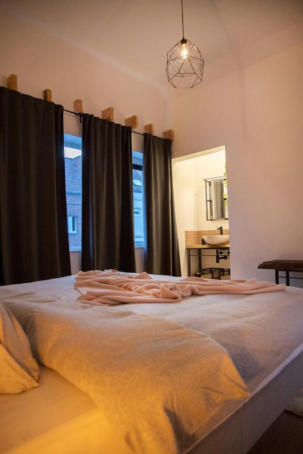 Studio73, Guesthouse Met Sauna Кортрейк Екстер'єр фото